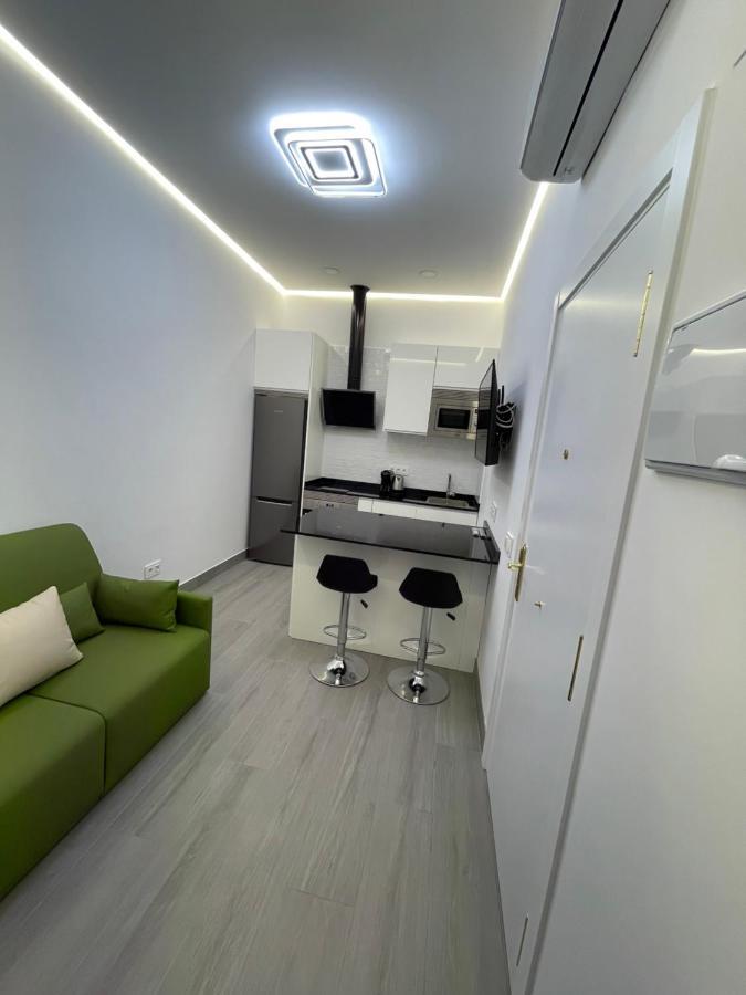 Suara Apartamentos 3 Мадрид Екстер'єр фото